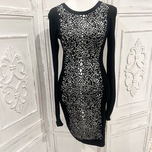 French Connection Black and White Long Sleeve Dress